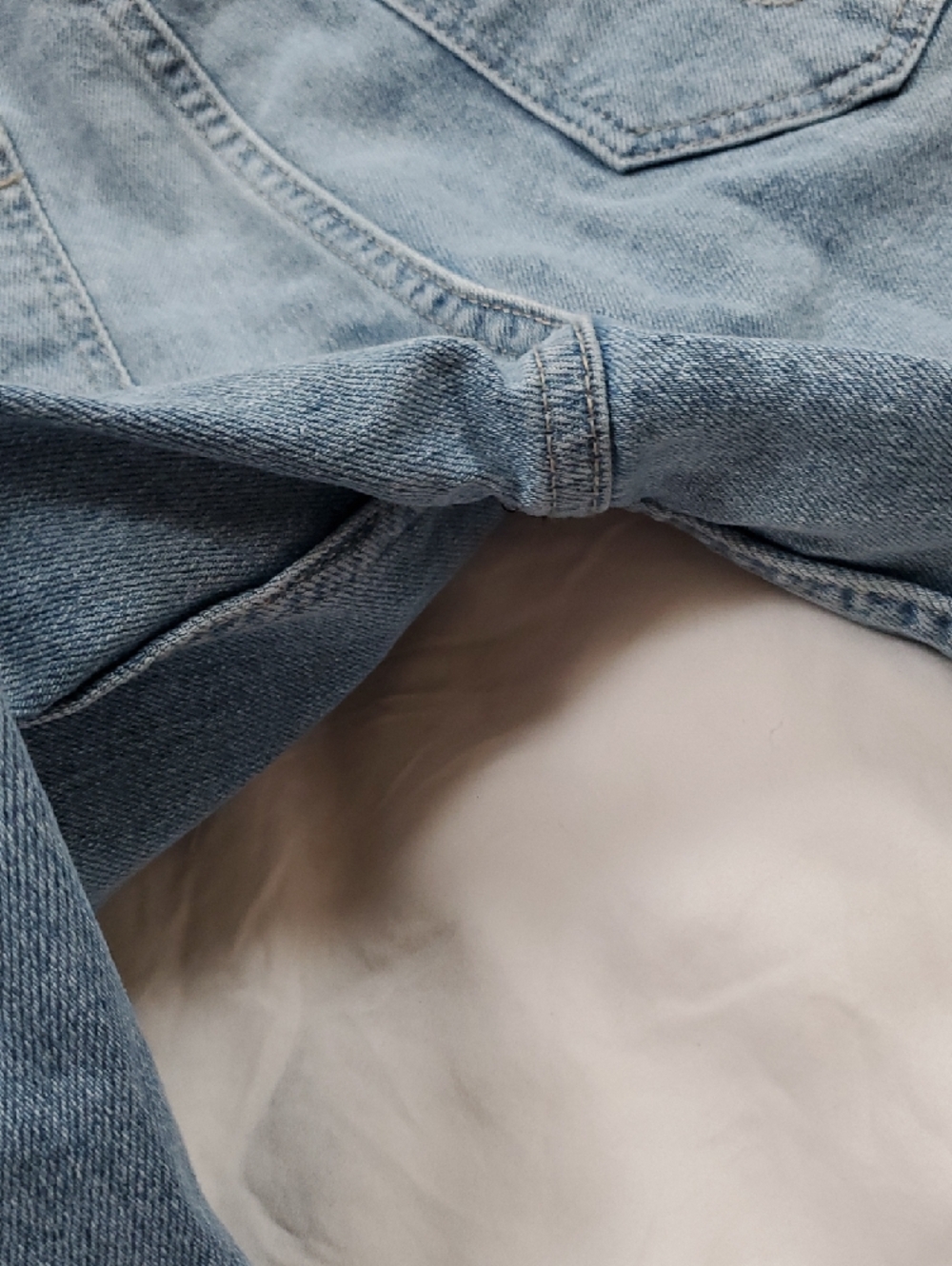 Calvin Klein Jeans Women's Light Blue Straight Jeans Size 6 - Picture 7 of 8